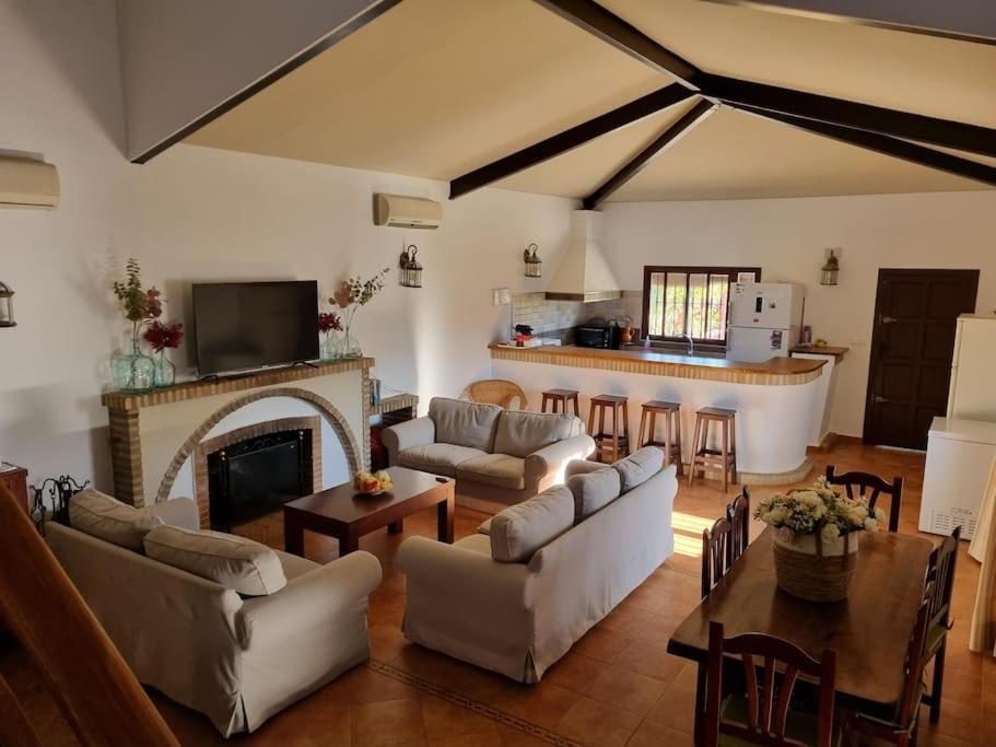 Finca Campo Alegre Villa Utrera Luaran gambar